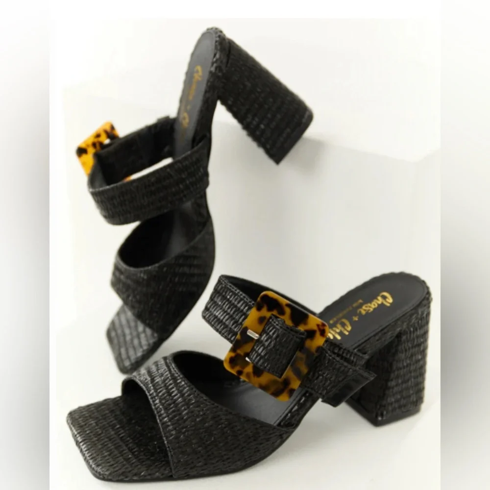 Chase + Chloe Black Woven Mules w/ Faux Tortoise Shell Buckle Detail - Size 6.5 - Picture 1 of 9